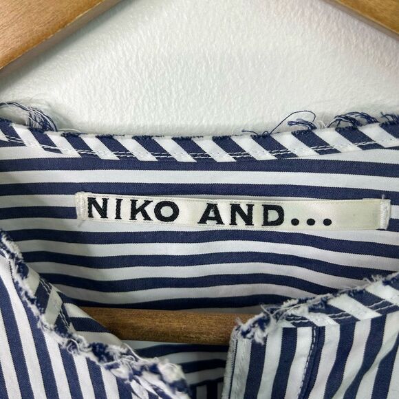 Niko And… Striped Button Down Shirt Women’s Long‎ Sleeve Artsy Cotton Navy Japan - Picture 8 of 16